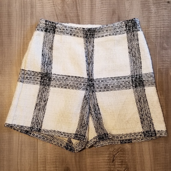 Zara Pants - ZARA tweed stripe shorts